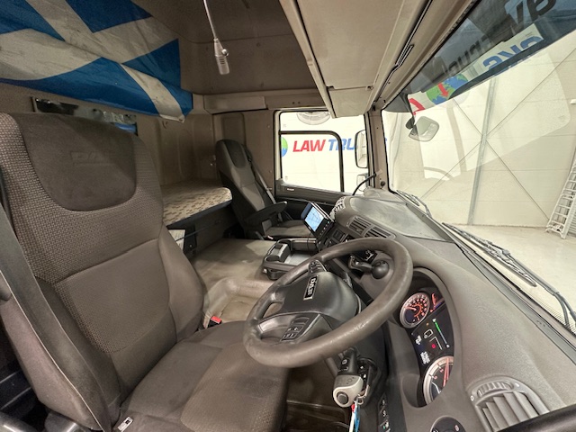 DAF CF 460 6×2 Midlift Tractor Unit