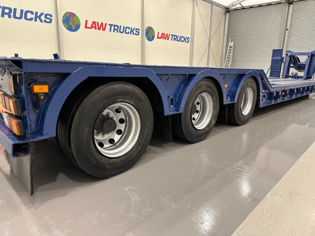 King GTL 48 60 Tri Axle Machinery Carrier Lowloader
