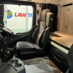 Mercedes Actros 2533 6×2 Sleeper Cab Curtainsider - thumbnail