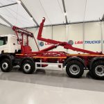 Scania P370 8×4 Rest Cab Hookloader Manual - thumbnail