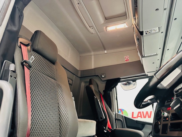 Renault T460 6×2 Midlift Tractor Unit