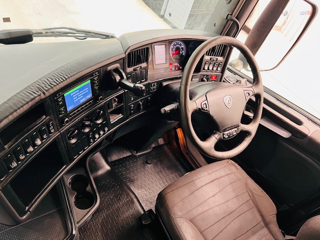 Scania R450 6×2 Midlift Topline Tractor Unit