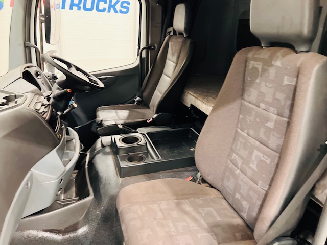 Mercedes Axor 1824 Sleeper Cab Flatbed