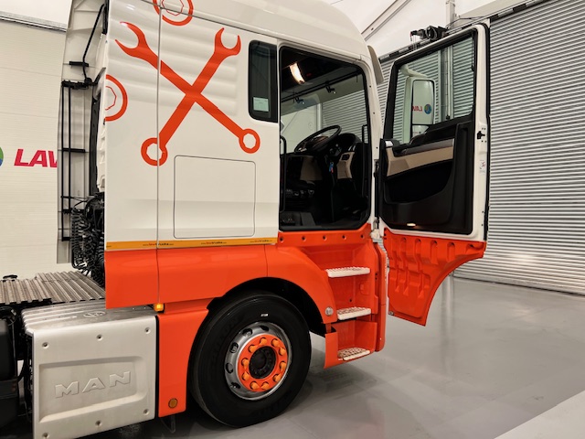 MAN TGX 26.470 6×2 Midlift Tractor Unit