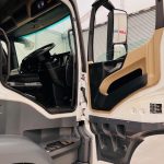 Mercedes Actros 1830 Sleeper Cab Curtainsider - thumbnail