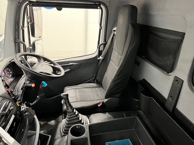 Mercedes Axor 1824 Day Cab Fridge Box Van