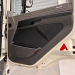DAF CF 250 Sleeper Cab Curtainsider - thumbnail