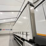 Mercedes Actros 1824 Day Cab Curtainsider - thumbnail