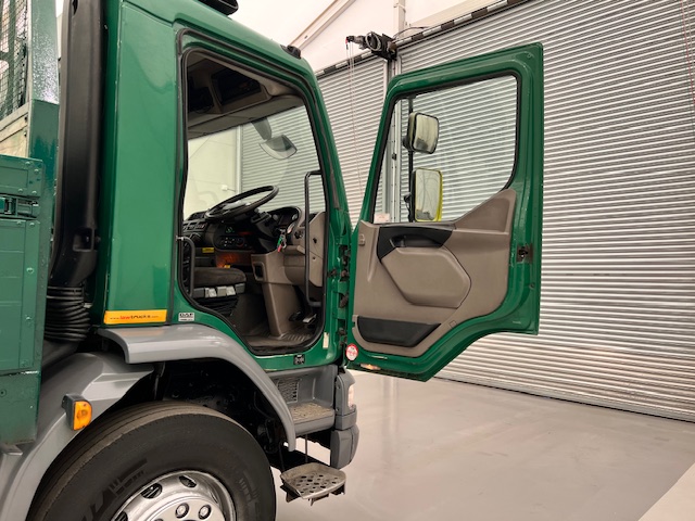 Daf LF55 220 Day Cab Dropside Crane