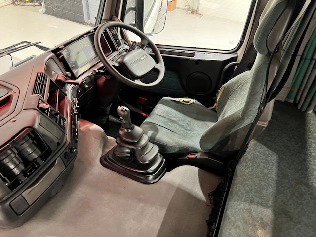 Volvo FM12 420 6×2 Midlift Tractor Unit Manual