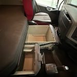 Volvo FH 460 Euro 5 6×2 Tractor Unit Safari Edition - thumbnail