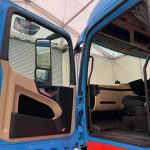Mercedes Actros 2530 6×2 Sleeper Cab Curtainsider - thumbnail