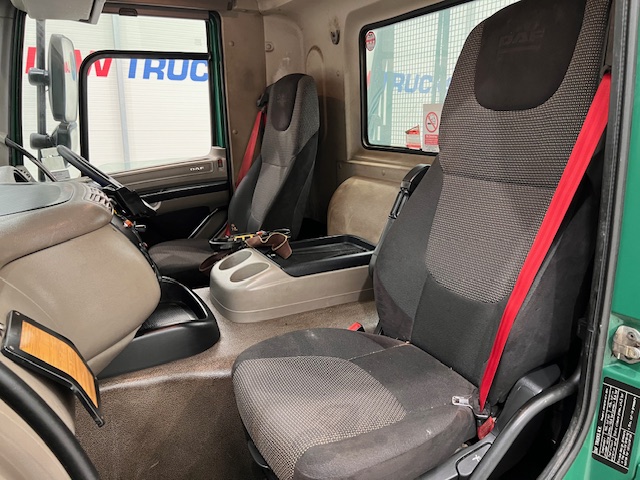 DAF CF75 310 6×2 Day Cab Dropside Crane