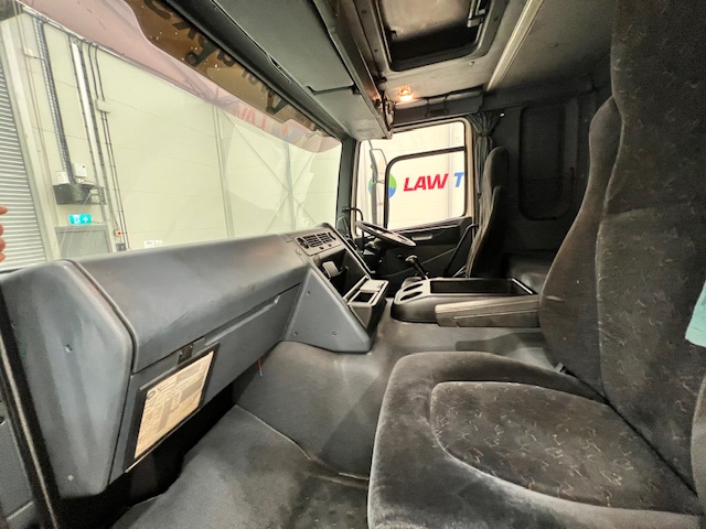 DAF CF85 380 4×2 Sleeper Cab Tractor Unit Manual
