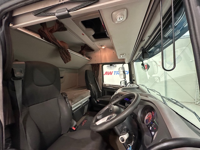 DAF XF 480 6×2 Midlift Tractor Unit