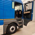 MAN TGX 26.420 6×2 Midlift Tractor Unit - thumbnail