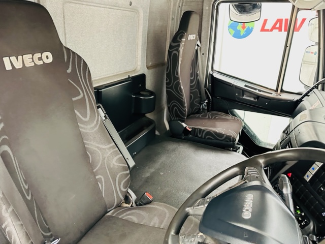 Iveco Stralis 310 AT 6×2 Fridge Box Van