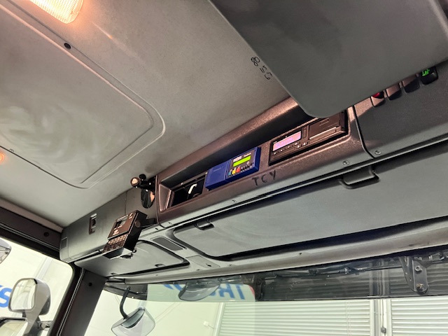 Scania P280 6×2 Rear Lift Day Cab Fridge Box Manual