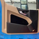 Mercedes Actros 2530 6×2 Sleeper Cab Curtainsider - thumbnail