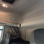 DAF CF 330 6×2 10 Tyre Sleeper Cab Curtainsider - thumbnail