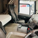 DAF CF 250 4×2 Sleeper Cab Curtainsider - thumbnail
