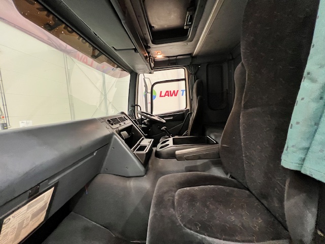 DAF CF85 380 4×2 Sleeper Cab Tractor Unit Manual