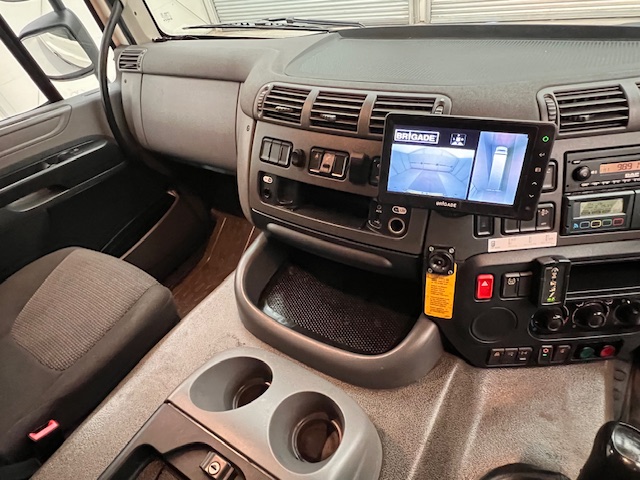 DAF CF 290 6×2 Rear Steer Fridge Box