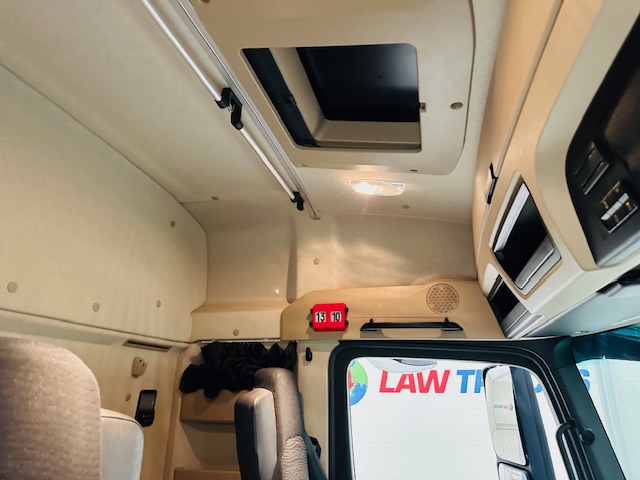Mercedes Actros 1830 Sleeper Curtainsider Box Van
