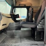 Mercedes Actros 2530 6×2 Sleeper Cab Curtainsider - thumbnail