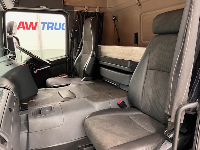 Scania P280 6×2 Highline Rear Lift Curtainsider