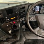 Mercedes Actros 1824 4×2 Sleeper Cab Box Van - thumbnail