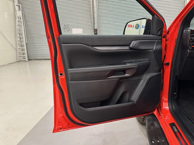Ford Ranger Raptor 2.0 Auto 4×4 Pick Up