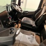 Mercedes Actros 2533 6×2 Sleeper Cab Curtainsider - thumbnail