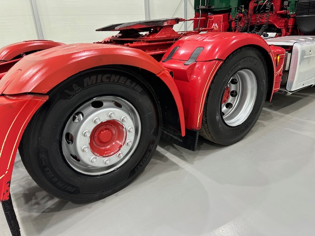 DAF XF 460 6×2 Rear Lift Tractor Unit Manual