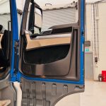 MAN TGX 26.420 6×2 Midlift Tractor Unit - thumbnail