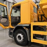 DAF LF 250 4×2 Sleeper Cab Gritter - thumbnail