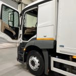 Mercedes Actros 1824 4×2 Sleeper Cab Box Van - thumbnail