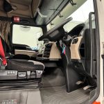 MAN TGX 26.470 6×2 Midlift Tractor Unit - thumbnail