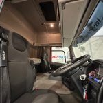 DAF CF 290 6×2 Rear Lift Sleeper Cab Curtainsider - thumbnail