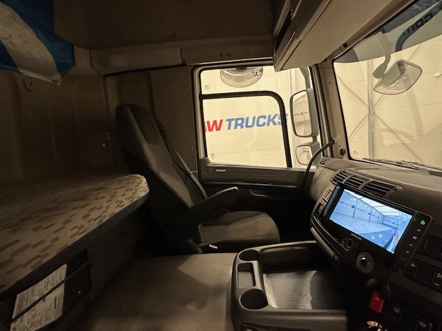 DAF CF 460 6×2 Midlift Tractor Unit