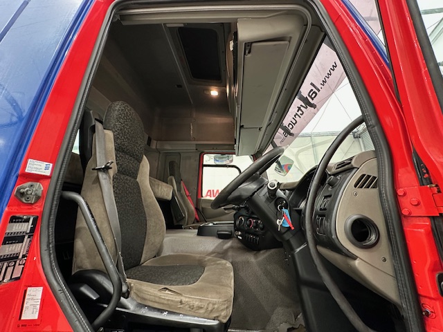 DAF CF85 410 6×2 Midlift Tractor Unit