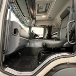 Scania P250 4×2 Sleeper Cab Fridge Box - thumbnail
