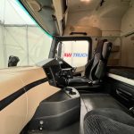 Mercedes Actros 2530 Rear Lift Sleeper Cab Curtainsider - thumbnail