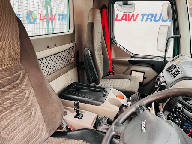DAF LF55 220 Day Cab Dropside Brick Grab