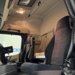 Mercedes Actros 2530 6×2 Sleeper Cab Curtainsider - thumbnail
