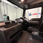 MAN TGM 18.250 4×2 Sleeper Cab Curtainsider - thumbnail