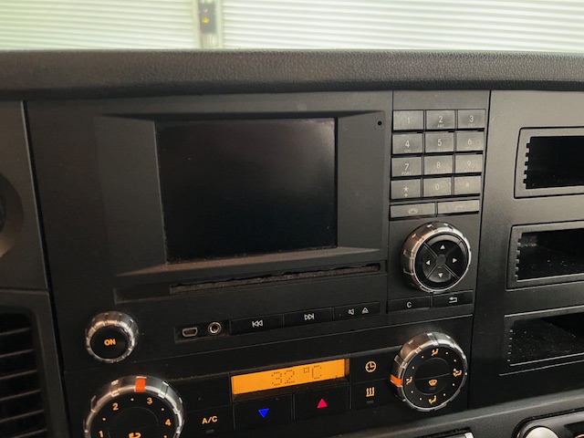 Mercedes Actros 1824 4×2 Sleeper Cab Box Van