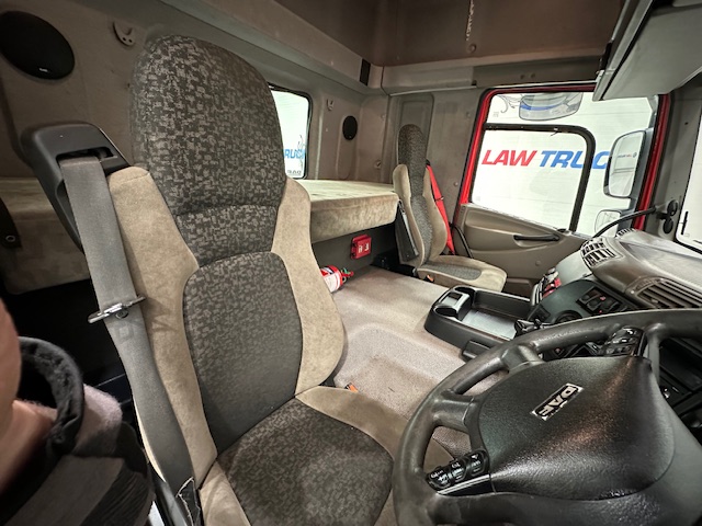 DAF CF85 410 6×2 Midlift Tractor Unit