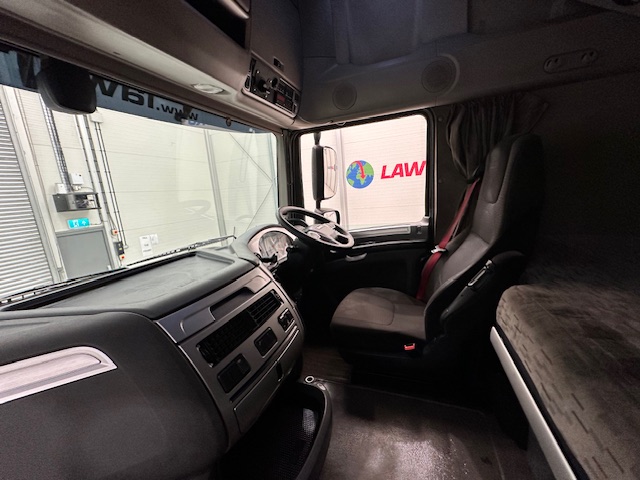 DAF XF 510 6×2 Midlift Tractor Unit