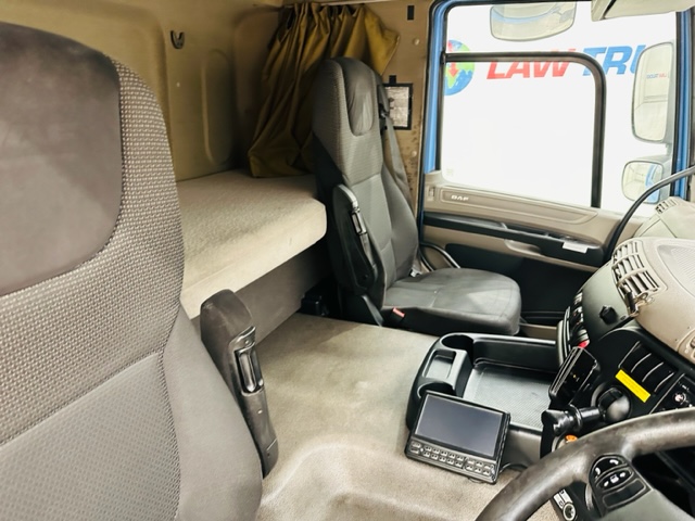 DAF CF65 220 Sleeper Cab Box Van